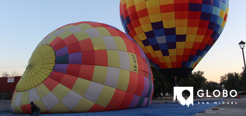 Celebra a mamá en  un globo aerostático 